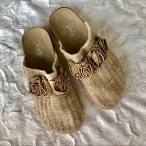 Cream Vanity Slip-on Clog/Mule